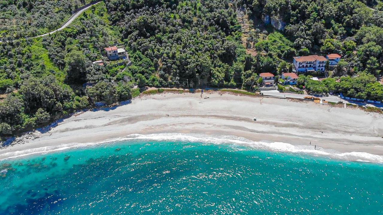 Katerina Fotopoulos Rooms & Apartments - Papanero Com Agios Ioannis  Exteriör bild