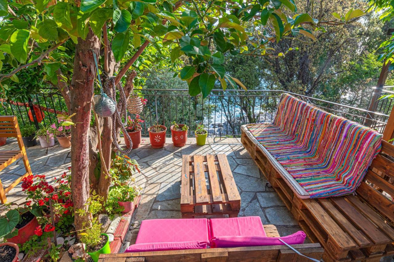 Katerina Fotopoulos Rooms & Apartments - Papanero Com Agios Ioannis  Exteriör bild