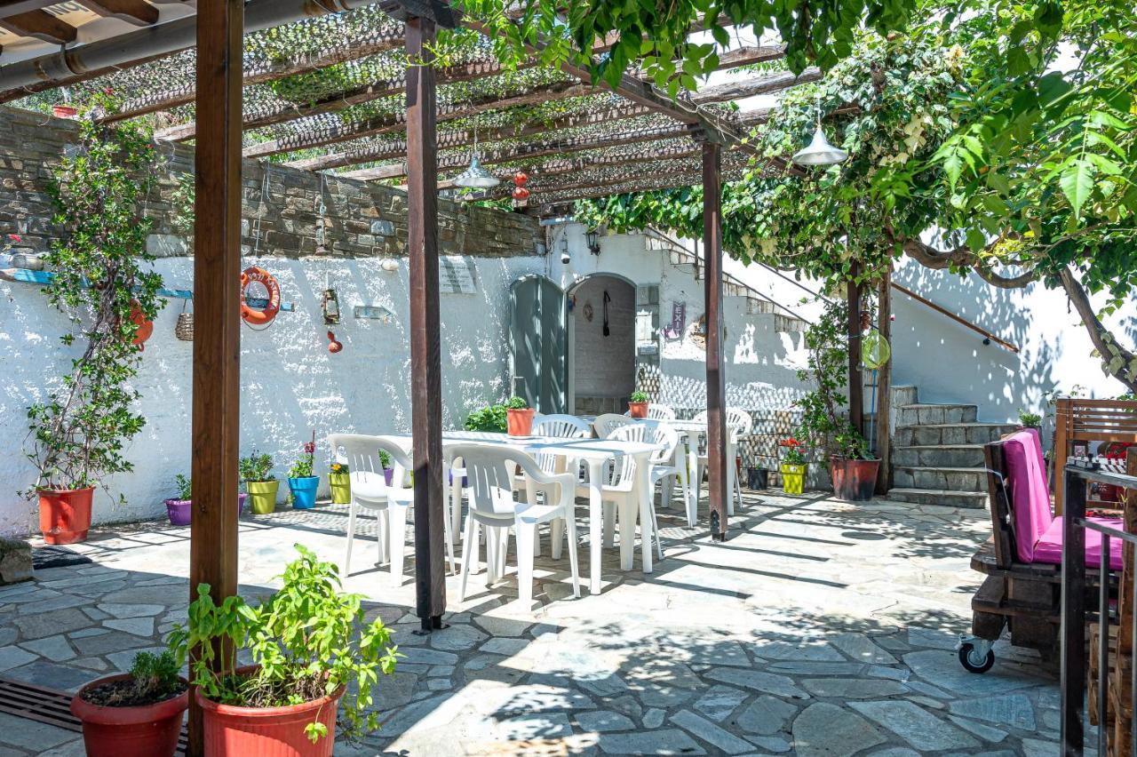 Katerina Fotopoulos Rooms & Apartments - Papanero Com Agios Ioannis  Exteriör bild