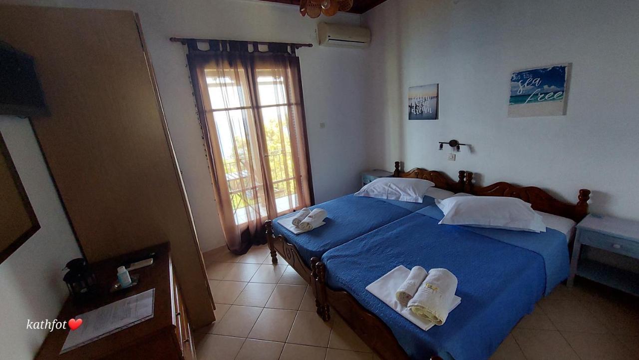 Katerina Fotopoulos Rooms & Apartments - Papanero Com Agios Ioannis  Exteriör bild